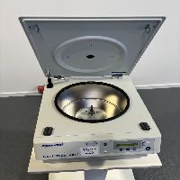 Eppendorf 5804 Centrifuge image 2